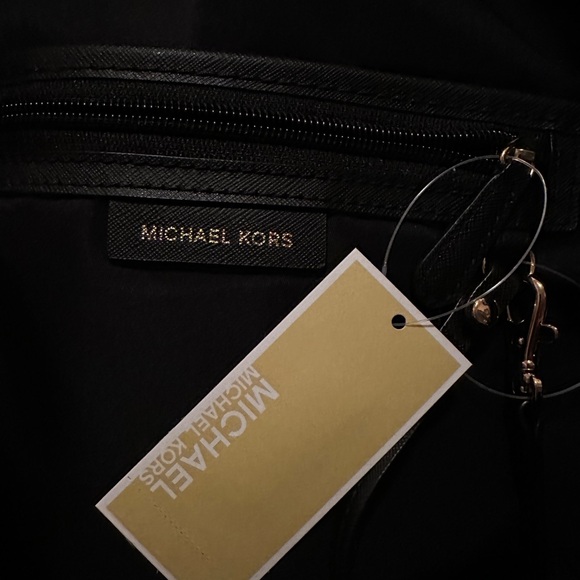 Michael Kors Large Leopard Print Backpack - Picture 5 of 8